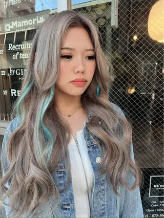 セミロング カラー 💎ルフレ歌舞伎町 💎プルエクステのヘアスタイル