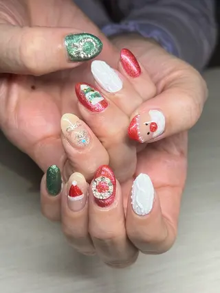ネイル 板垣 愛理/airiのネイルデザイン