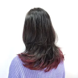 ロング カラー インナーカラー/ ストレート/奥野洸也のヘアスタイル