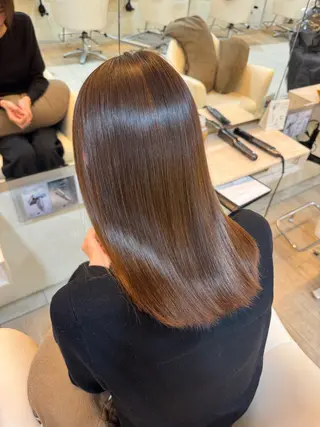 セミロング 💎髪質改善💎艶髪 💎ブリーチ💎津村のヘアスタイル