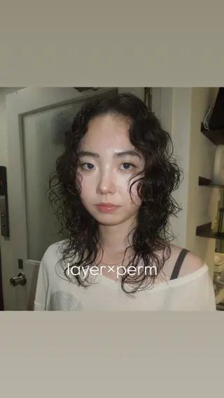 ミディアム パーマ タマキ/ パーマ/Wカラーのヘアスタイル