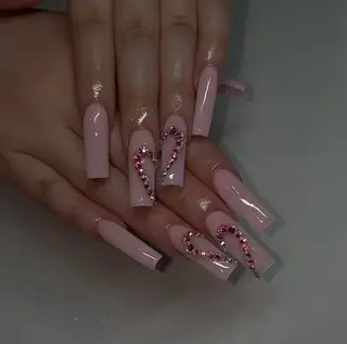 ネイル snazzy Anzuのネイルデザイン