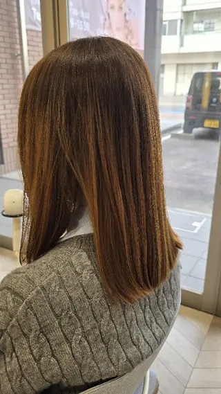 ミディアム 高口    雅のヘアスタイル