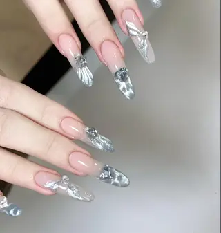 ネイル エリ🫧 nail池袋東口のネイルデザイン