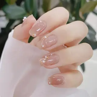 ネイル E LINDAのネイルデザイン