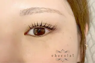 マツエク・マツパ パリジェンヌ取り扱い店　chocolat【ショコラ】所属・岩井 羅菜のマツエク・マツパデザイン