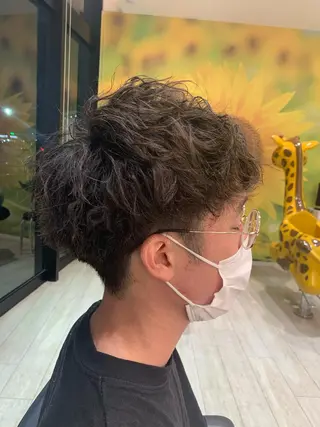 パーマ メンズ レイヤー／パーマ 西山賢志のヘアスタイル