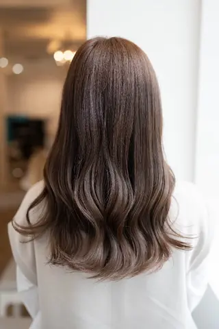 ロング カラー Lazo所属・Lazo/ 原弥和子のヘアスタイル