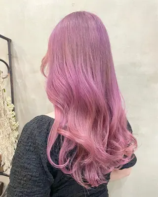 ロング カラー ヘアアレンジ 【ピンク/韓国ヘア/ ヘアセット】亜海のヘアスタイル