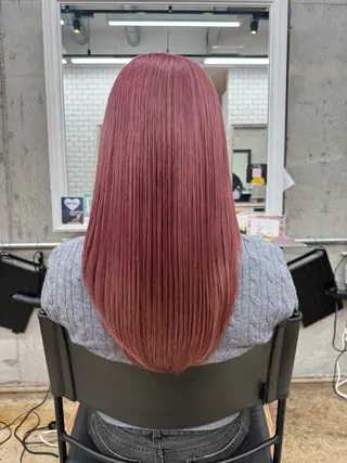 セミロング カラー 栗原 莉玖のヘアスタイル