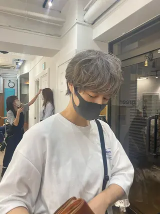 ショート カラー 竹内 柚子のヘアスタイル