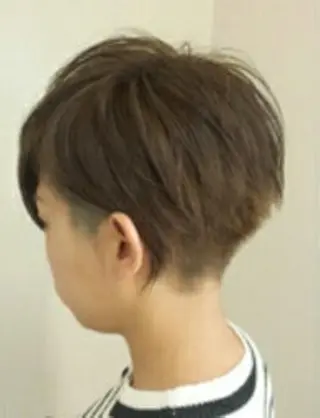 ショート カラー ANAZAhair アナザ　ヘアーのヘアスタイル