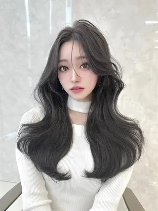 ロング カラー 似合わせ/レイヤー /顔まわり/池田歩樹のヘアスタイル