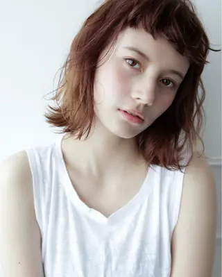 ミディアム カラー 安村 美奈のヘアスタイル