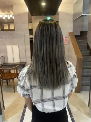 カラー 浅野  勇貴のヘアスタイル