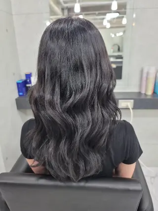 ロング カラー ヘアアレンジ ❇️安達 優心❇️ レイヤー/艶髪特化のヘアスタイル