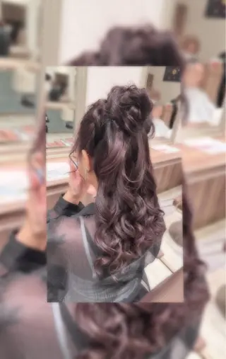 ヘアアレンジ 🫧ヘアアレンジ🎀 ウガジン💞🪄のヘアスタイル