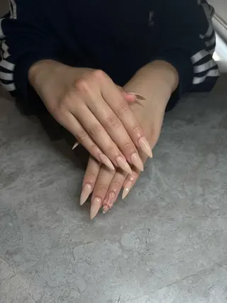ネイル IROHA NAIL akoのネイルデザイン