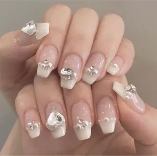 ネイル HIN NAILのネイルデザイン