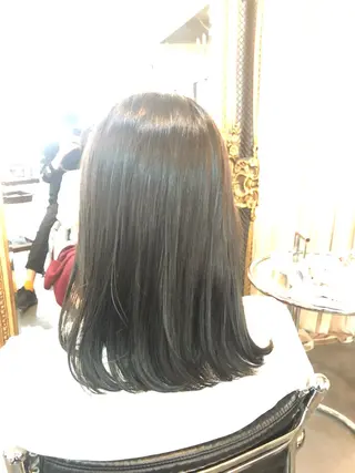 ミディアム カラー 垣内 征斗のヘアスタイル