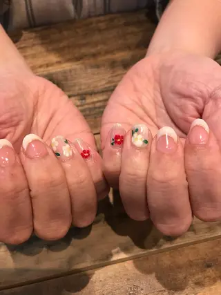 ネイル 佐藤  悠子のネイルデザイン