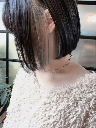 ショート カラー なかの たくみのヘアスタイル