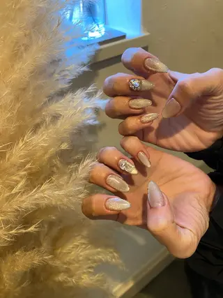 ネイル Elle. ASAMIのネイルデザイン