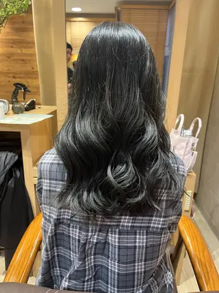 カラー 市毛 風音のヘアスタイル