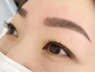 マツエク・マツパ WHITE EYE 🦋松島の眉毛・アイブロウイメージ