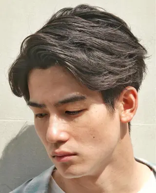 ショート 逗子葉山 ナオイカイラのヘアスタイル