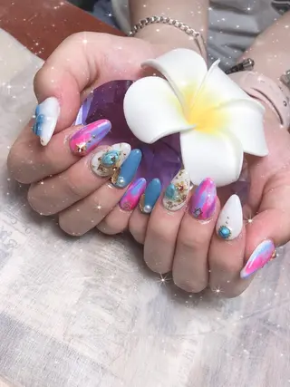 ミディアム ネイル 《LB》ラブリエ Nail&eyeのマツエク・マツパデザイン