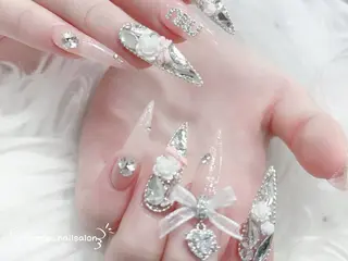 ネイル MoMoA Nail ネイル長さ出し専門店のネイルデザイン