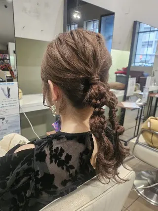 セミロング ヘアアレンジ ️🫧髪質改善/縮毛 矯正/寺西紗友望🫧のヘアスタイル