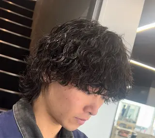 セミロング カラー パーマ ヘアアレンジ メンズ fifth 石川 凪のヘアスタイル