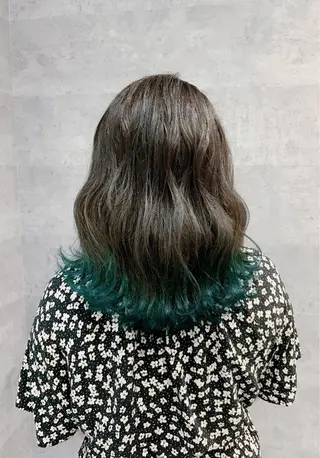 ミディアム カラー _WHITE 天神店 YUMEKA🐻のヘアスタイル