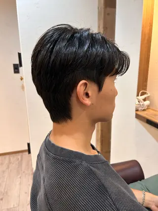 メンズ 奈良 優輝のヘアスタイル