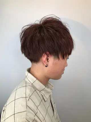 ショート カラー インナーカラー/ ストレート/奥野洸也のヘアスタイル