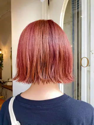 ショート カラー よこもり あいのヘアスタイル