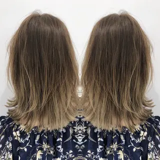 ミディアム カラー 三鷹で1番ショート ボブをカットする新谷のヘアスタイル