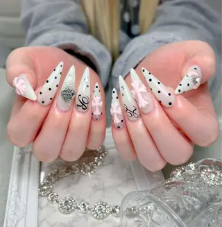 ネイル ちごみ Novaのネイルデザイン