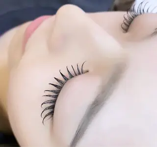 マツエク・マツパ eye mor. 西城のマツエク・マツパデザイン