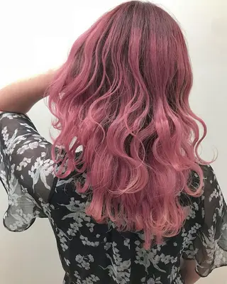 ロング 🧡色落ちまで2度綺 麗なカラー🧡ヨシキのヘアスタイル