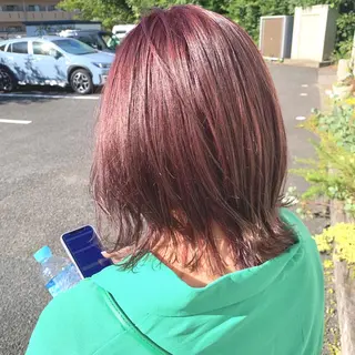 ミディアム カラー 綿貫 美雪のヘアスタイル