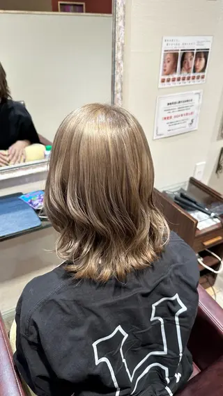 ミディアム カラー 柔らかいcolor ￤韓国￤🩰マユ🩰のヘアスタイル
