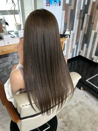 ロング カラー Lee (李 勇喜)のヘアスタイル