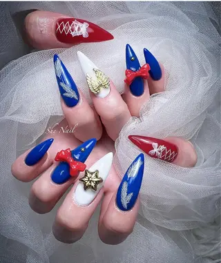 ネイル She   Nail所属・ISA_ BELLAのネイルデザイン