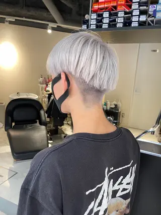 ショート カラー メンズ 渋谷🤍ハイトーン、 エクステ🤍アミルのヘアスタイル