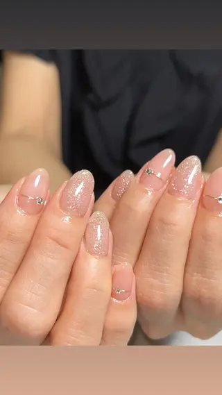ネイル Prettiest nailのネイルデザイン