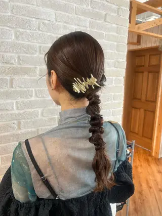 ロング ヘアアレンジ Topstylist YUKIのヘアスタイル