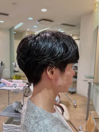 ショート パーマ メンズ ナチュラルショート/ 大田十聖🌱のヘアスタイル